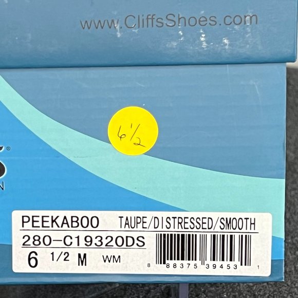 Cliffs booties taupe 6 1/2M - Picture 11 of 11